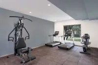 voco JIM CORBETT by IHG - Gym