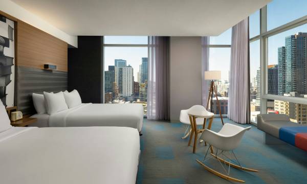 Aloft Chicago Downtown River North