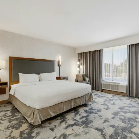 Hampton Inn Detroit/Dearborn