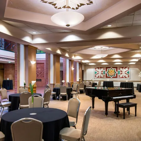 The Lincoln Marriott Cornhusker Hotel