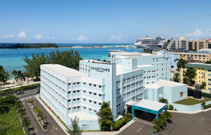 Courtyard Nassau Downtown/Junkanoo Beach