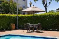 TownePlace Suites Milpitas Silicon Valley - Pools