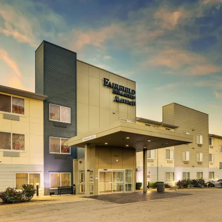 Fairfield Inn & Suites Fort Worth I-30 West Near Nas JRB