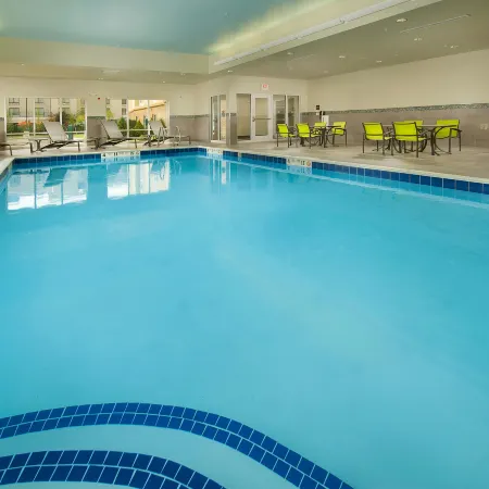 Hampton Inn & Suites Buffalo/Airport
