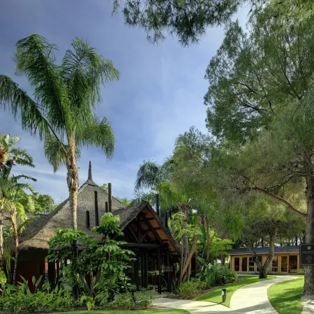 Asia Gardens Hotel & Thai Spa, a Royal Hideaway Hotel