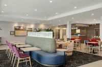 Home2 Suites by Hilton Springfield - 3 tähden