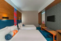 Aloft College Station - Barer