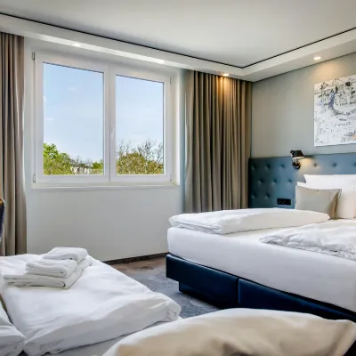 Motel One Hamburg-Altona Hotels near Hoheluft-West
