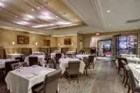Grand Z Hotel Casino by Red Lion Hotels - bar