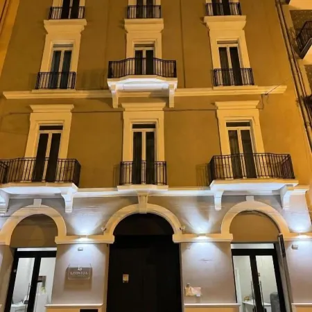 Leonida Residence