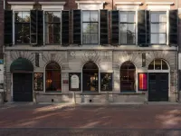 Conscious Hotel Oudegracht - 3-Star