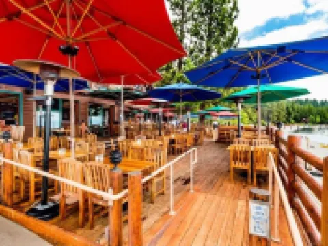 Pinegrove by AvantStay Beautiful Villas Condo Just Outside Tahoe City Hotels in Dollar Point