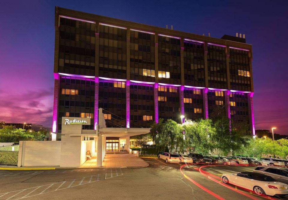 hilton hotels in new rochelle ny