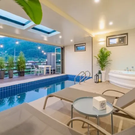 Gapyeong Terrace Pool Villa (Spa, Adjacent to Valley) Отели рядом с достопримечательностью «Астрономическая обсерватория «Космопия»»
