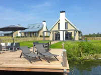 Oesterdam Resort Hotels in Tholen