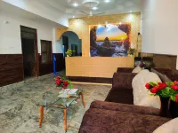Rebirth Hotel - 2-نجوم