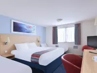 Travelodge Perth Broxden Junction Hotels in Perth