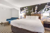 Clarion Pointe South Boston - Danville East