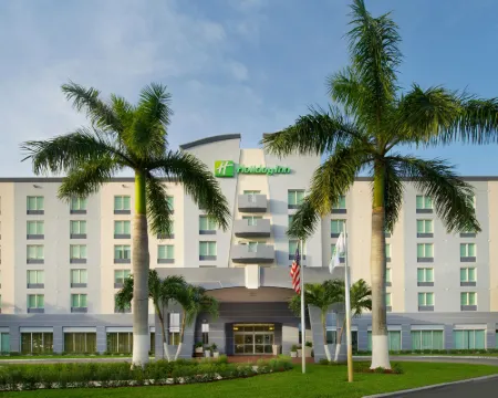 Holiday Inn MIAMI-DORAL AREA by IHG โรงแรมในดอรัล