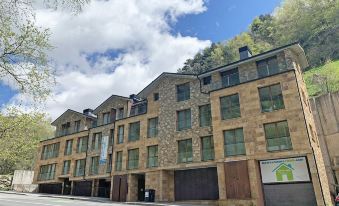 Apartamentos Llorts Ordino 3000