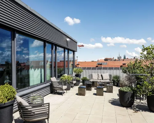 Adina Apartment Hotel Nürnberg Hotels in der Nähe von Brunnen Ehekarussell