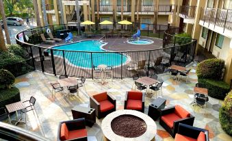 Comfort Inn & Suites Orange County John Wayne Airport