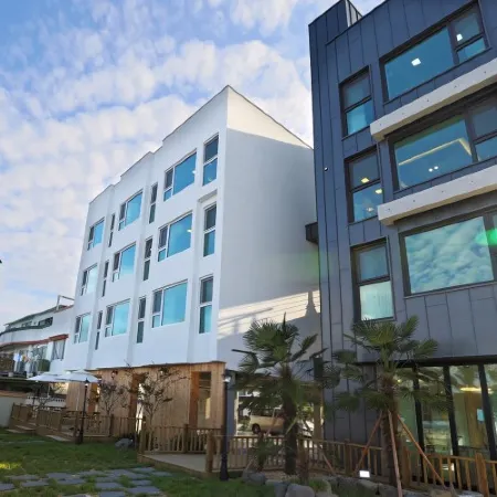Ulsan Casa Camino Pension