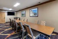 Comfort Inn & Suites Cedar Rapids North - Collins Road Hotel a Cedar Rapids