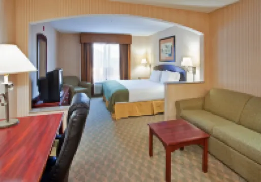 Spark by Hilton Lansing - parking