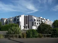 The Originals Boutique, Hôtel Admiral's, les Sables-d'Olonne Hotels near Eglise Notre Dame de Bon Port