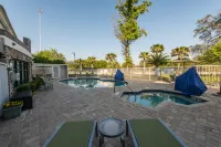 Holiday Inn Express & Suites JACKSONVILLE - BLOUNT ISLAND by IHG - Rooftop Pools