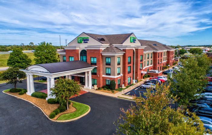 Holiday Inn Express & Suites MEMPHIS SOUTHWIND by IHG