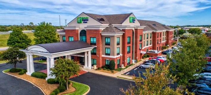 Holiday Inn Express & Suites MEMPHIS SOUTHWIND by IHG Hotels in Memphis