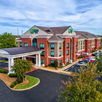 Holiday Inn Express & Suites MEMPHIS SOUTHWIND by IHG