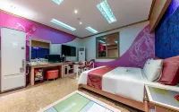 Muan Namak King Self Check-in Motel Hotels near Oryong-san