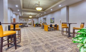 Drury Inn & Suites San Antonio Near la Cantera