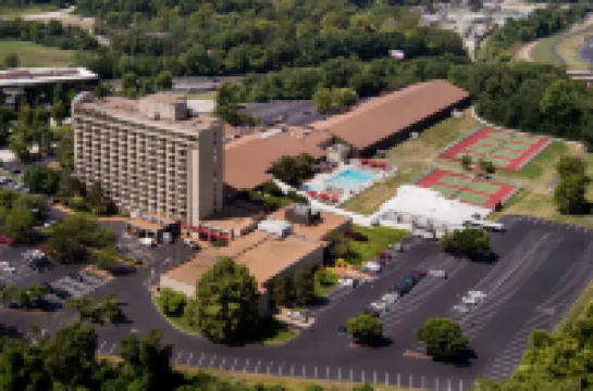 DoubleTree by Hilton Hotel St. Louis - Chesterfield Hotels in Chesterfield