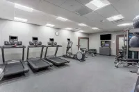 Hampton Inn Oakland Downtown-City Center - Pet Friendly
