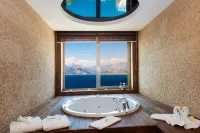 Ramada Plaza by Wyndham Antalya - Hot Tub