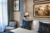 NH Collection Valencia Colon Hotels near Benimar recinte privat