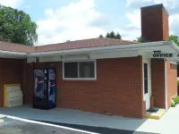 Acorn Motel Hotels in Black Mountain