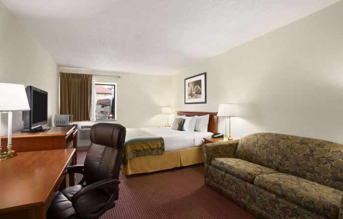 Days Inn by Wyndham Middletown