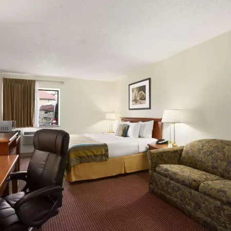 Days Inn by Wyndham Middletown
