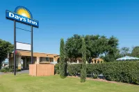 Days Inn by Wyndham San Marcos Hotels in San Marcos