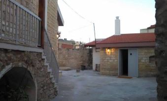 Immaculate 4-Bed House in Pissouri