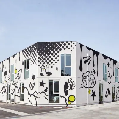 Mayumi Hotels near Sony Pictures Studios