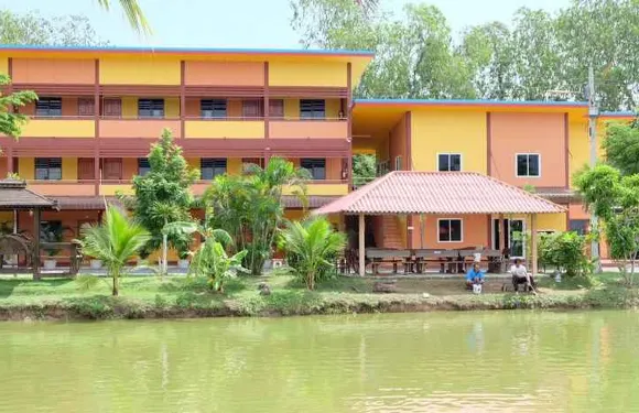 萬路垂釣度假酒店