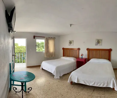 藍椰子坎昆飯店