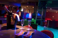 非斯温德姆華美達酒店 - 5星級