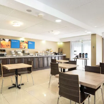 Comfort Inn Lakeshore